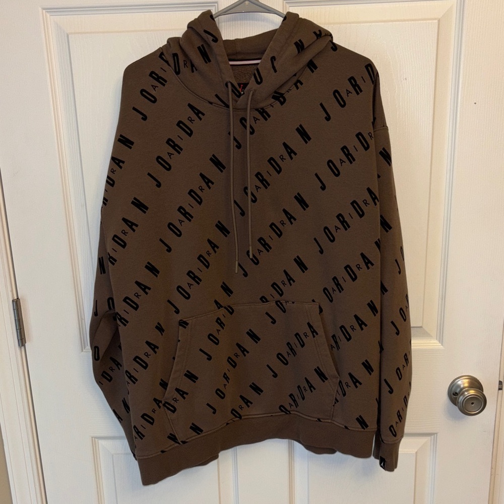 Men’s air Jordan sweatshirt shirt xl